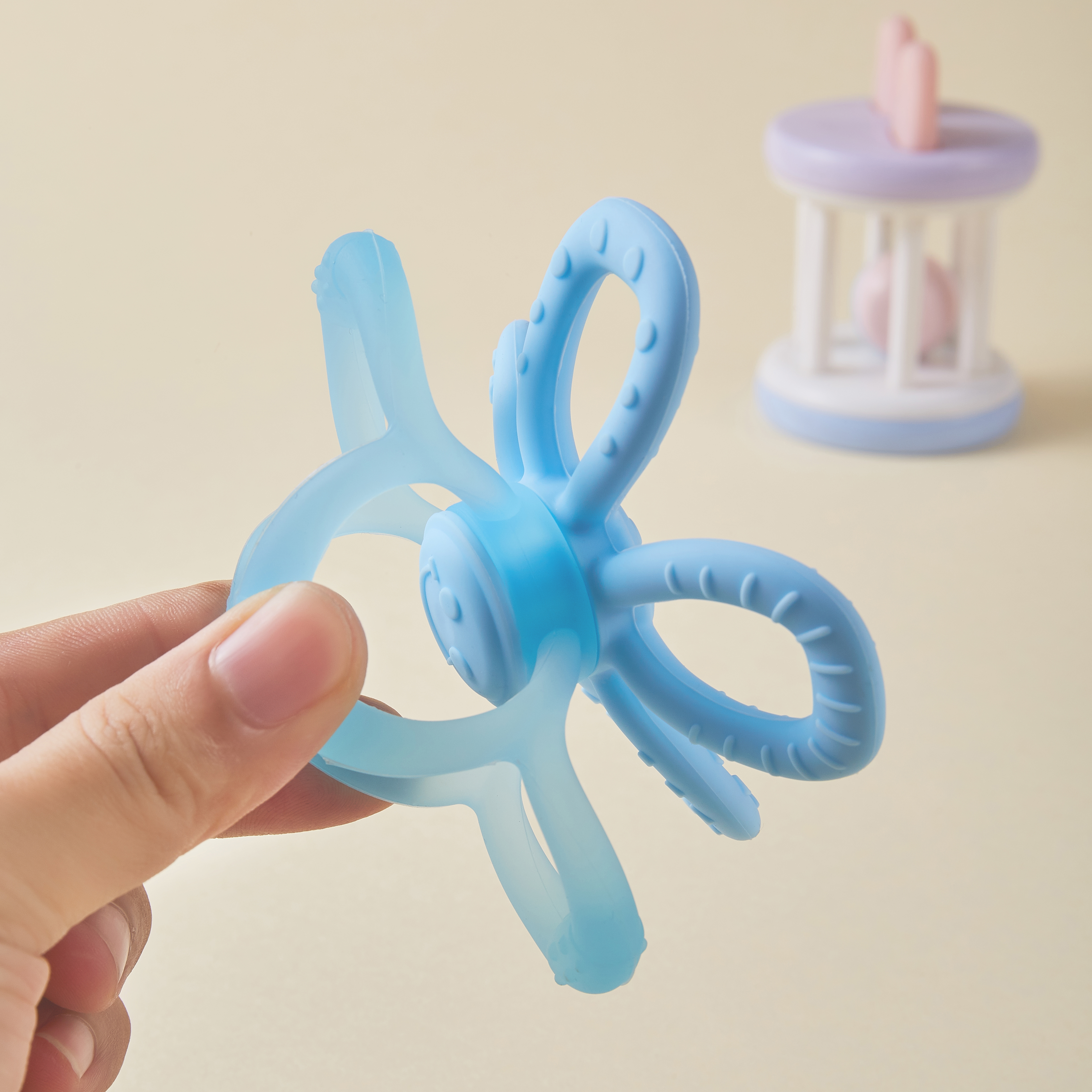 Removable Petal Shape Soft Liquid Silicone Rubber Silicone Youngsters Teether Ball - Hand Grip & Teething Toy For Baby